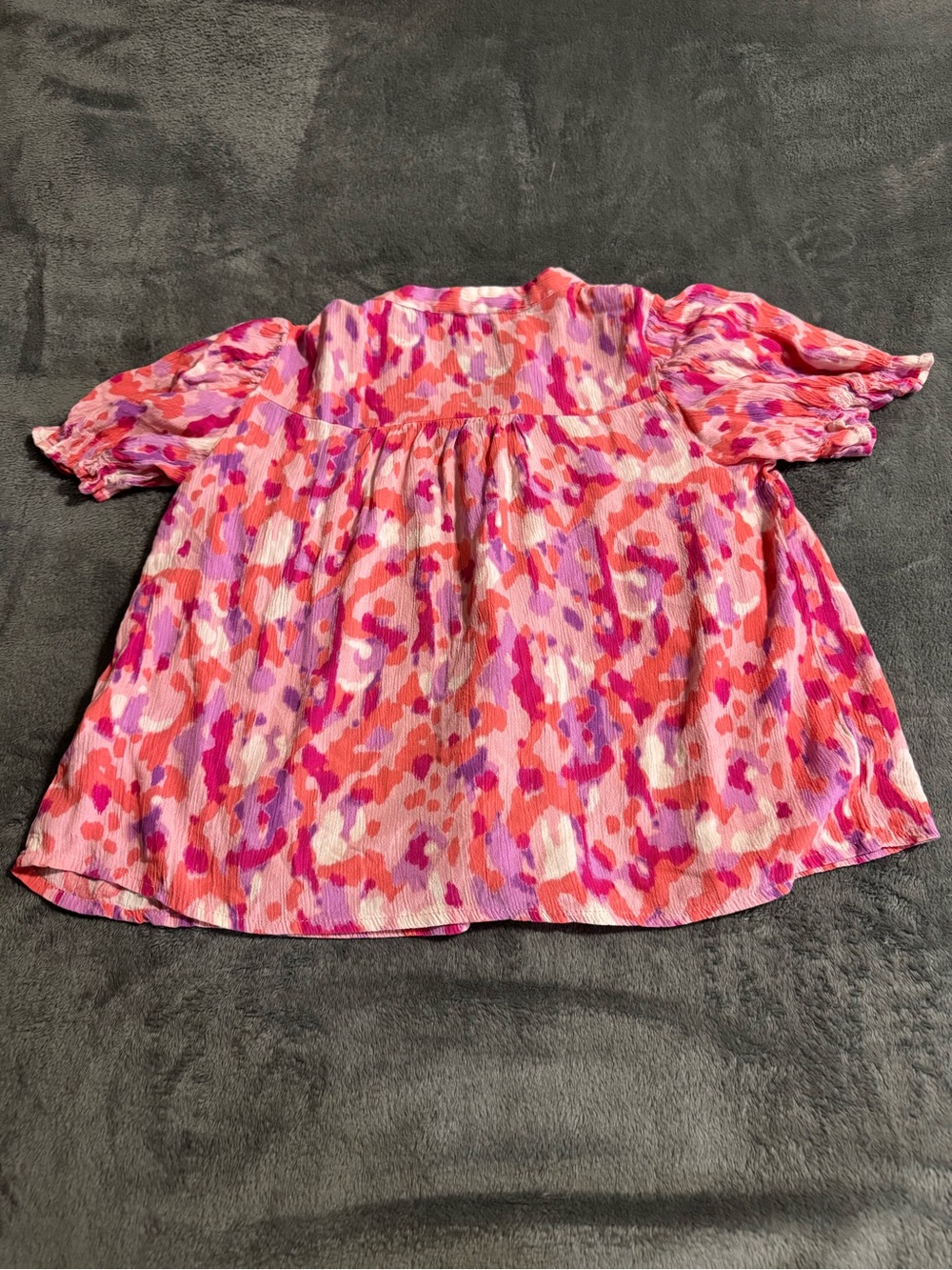 Easy Wear Womens L Pink Vibrant Abstract Print Smocked Detailing Puffed Sleeves - Picture 2 of 5